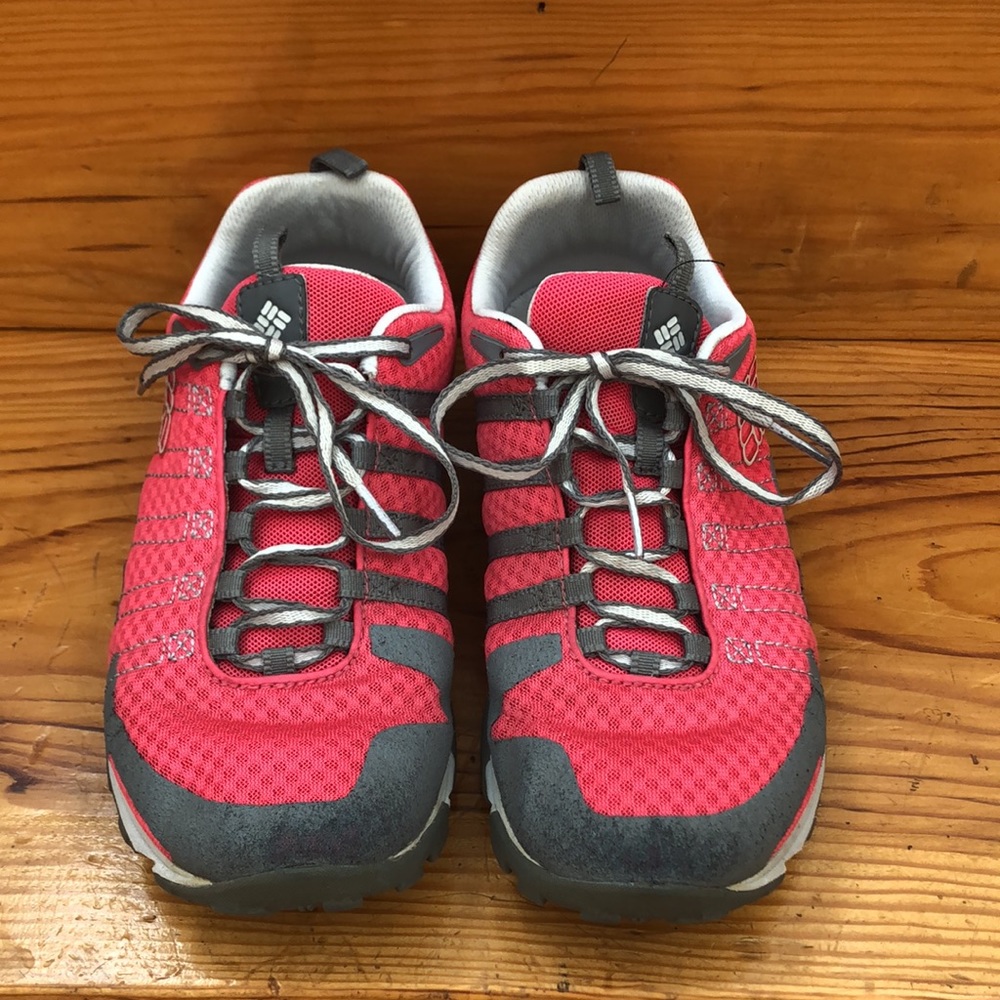 Columbia Hiking Shoes View 2